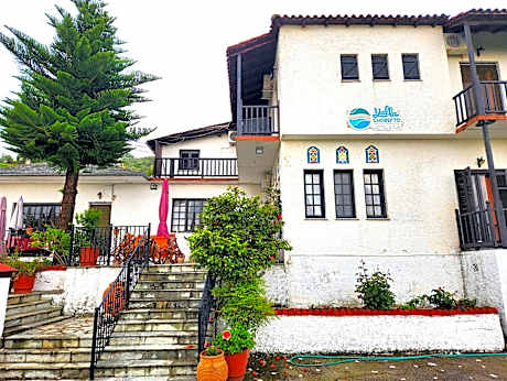 Yalla Chorefto - Hotel & Fun