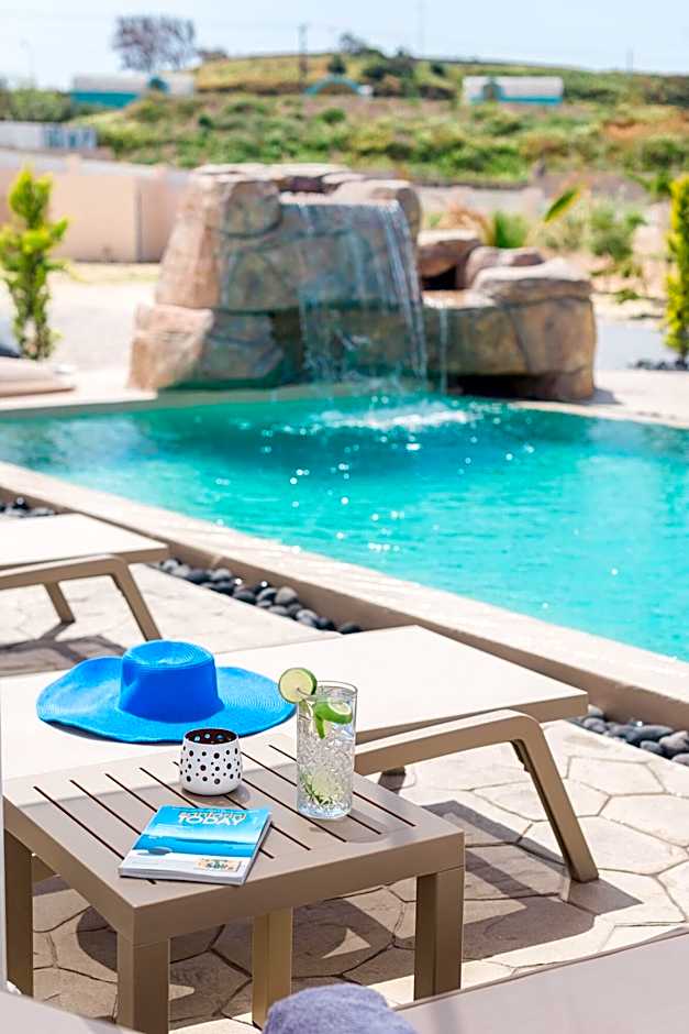 Santoterra Antigua Suites