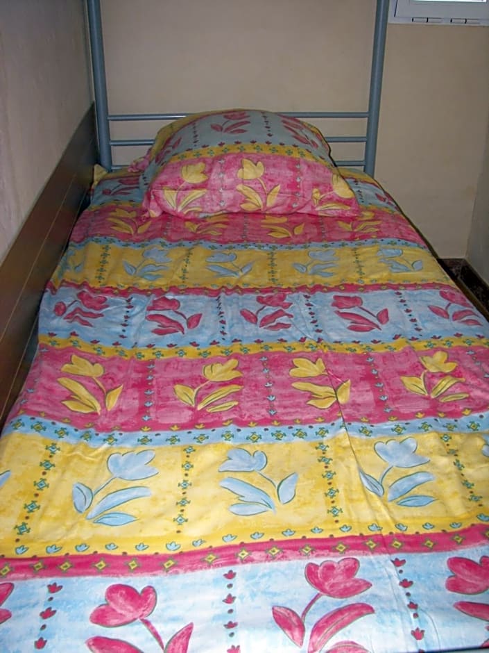 Posada Chloe Santiago