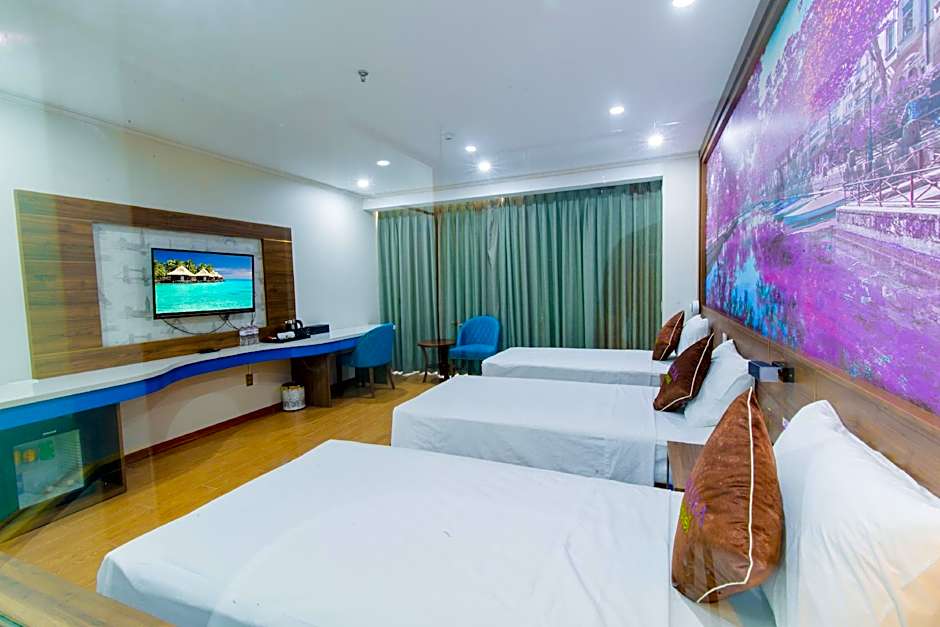 SAKURA HOTEL