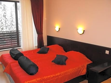 Double or Twin Room with Balcony (2 Adults + 1 Child up to 3.99 years)