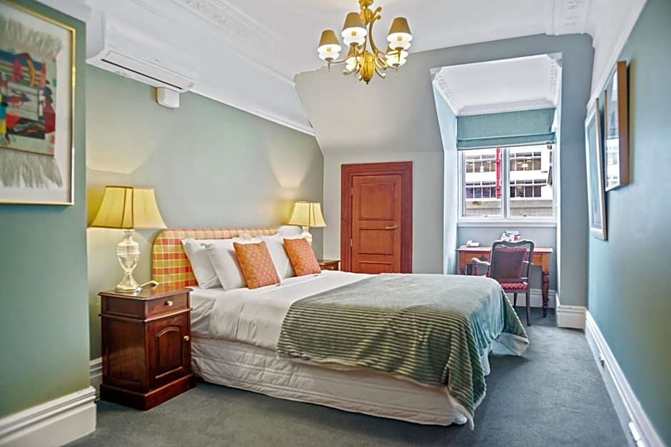 Wellesley Boutique Hotel