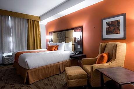 King Room with Kitchenette