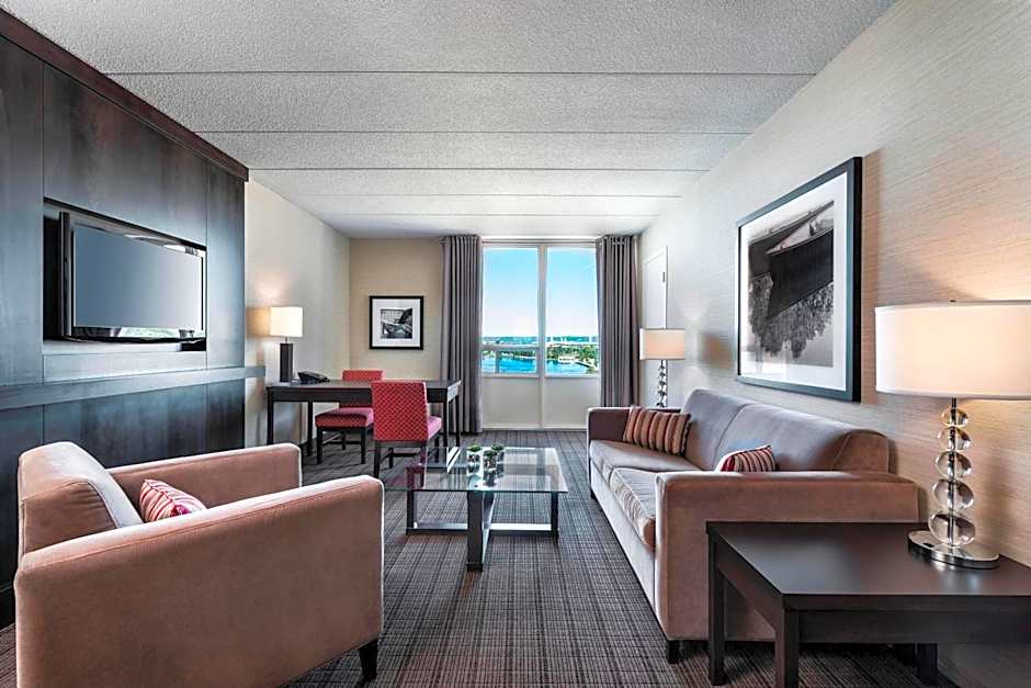 Delta Hotels by Marriott Sault Ste. Marie Waterfront