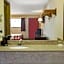 Super 8 by Wyndham Cincinnati OH