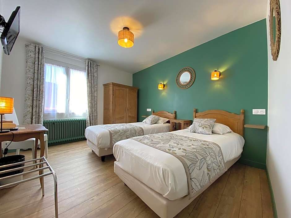 Hôtel Restaurant Le Grillon