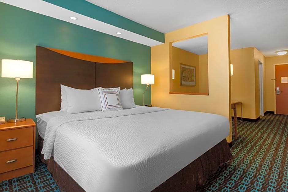 Fairfield Inn & Suites St. Cloud