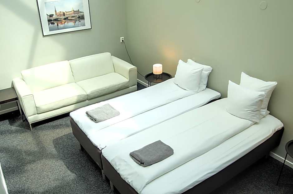 Grad Hotel and Hostel