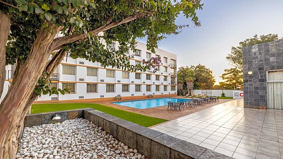 African Sky Ermelo Inn