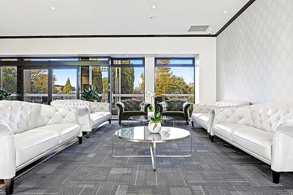 Hotel Elms Christchurch, an Ascend Collection Hotel