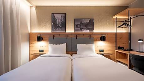 Standard Room - 2 Single Beds