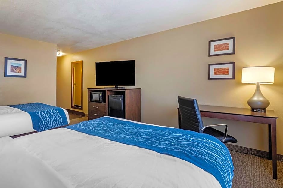 Comfort Inn And Suites Waterloo