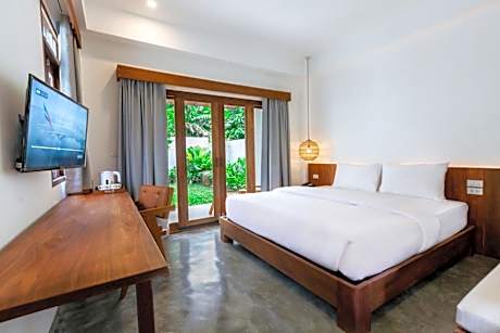 King Room with Garden View