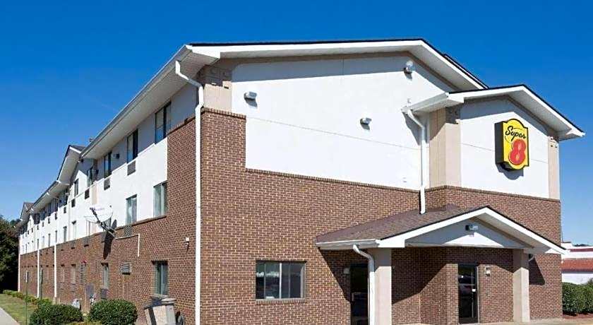 Super 8 by Wyndham Richmond Midlothian Turnpike
