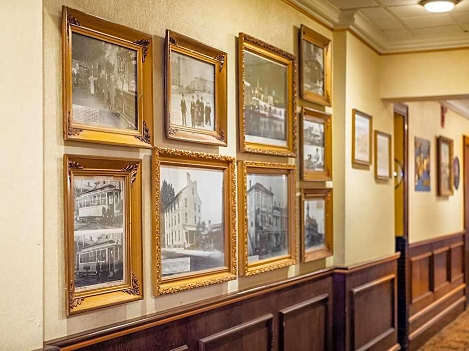 Lafayette Hotel Marietta