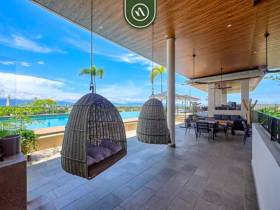 2BR Condo in Nuevo Vallarta - Private Terrace