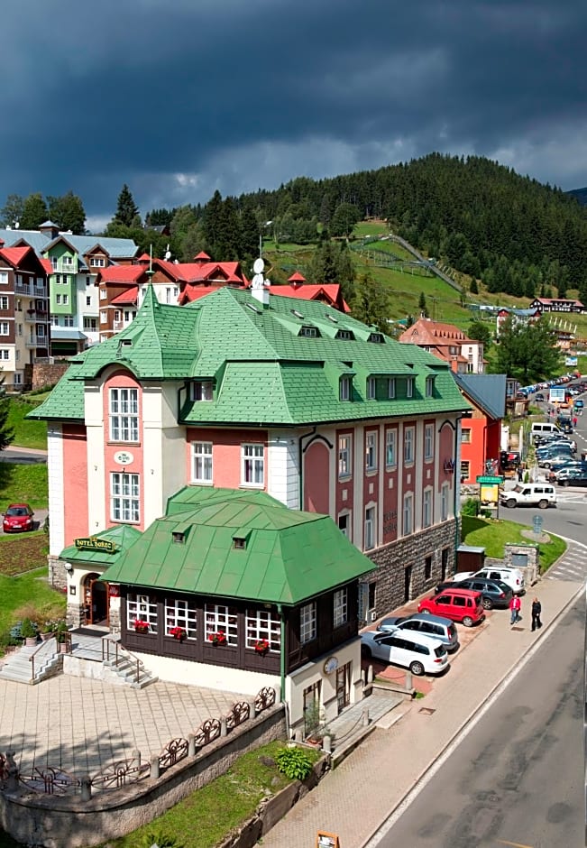 Hotel Hořec