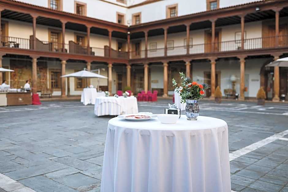 Eurostars Hotel De La Reconquista