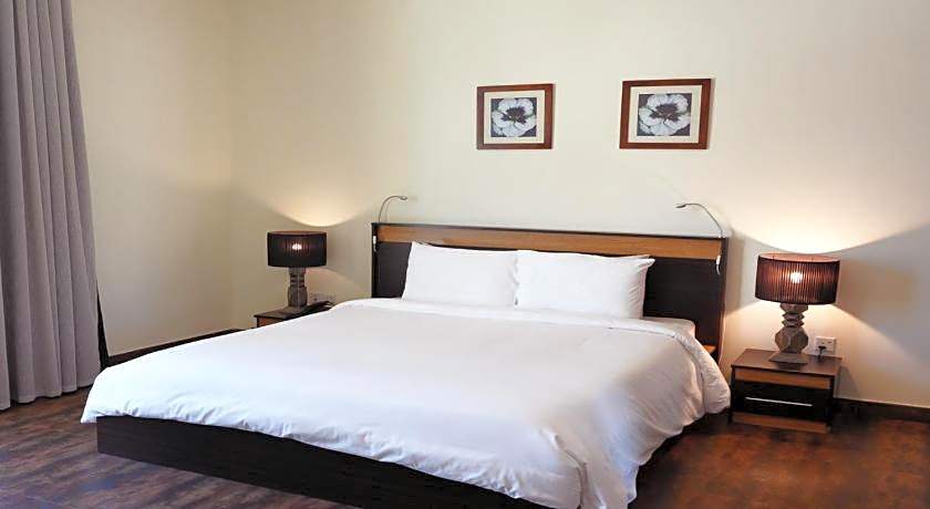 Al Manzil Hotel