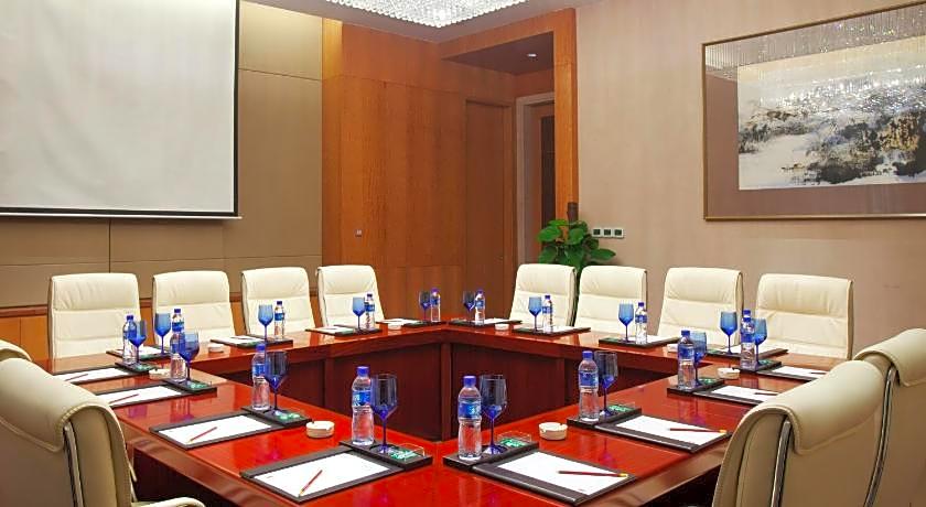 Crowne Plaza Xiangyang By IHG