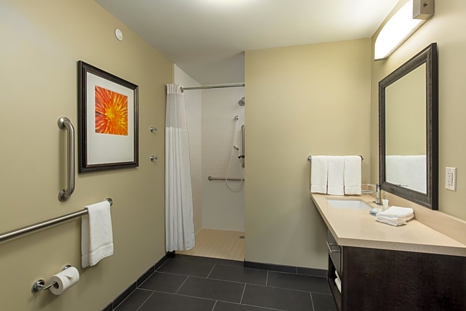 Staybridge Suites Columbus Polaris