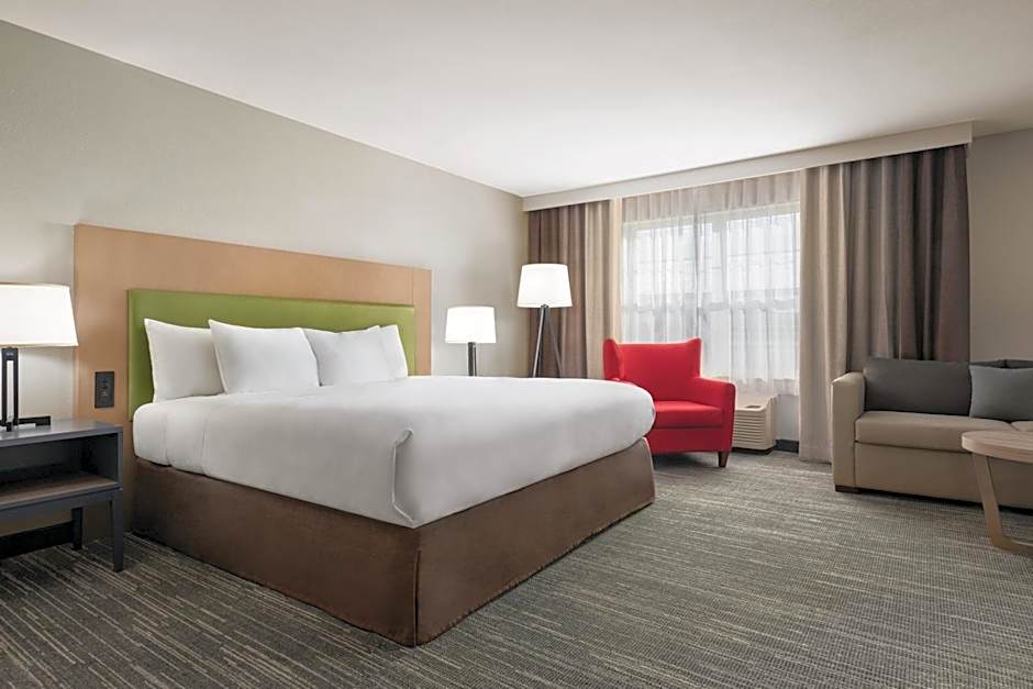 Country Inn & Suites by Radisson, Dubuque, IA