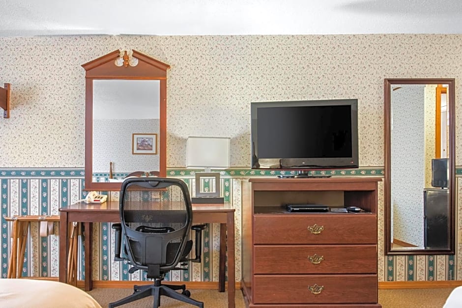 Coachman Inn