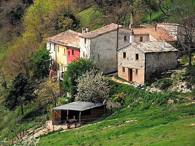 Borgo Bonaventura Parco Frasassi