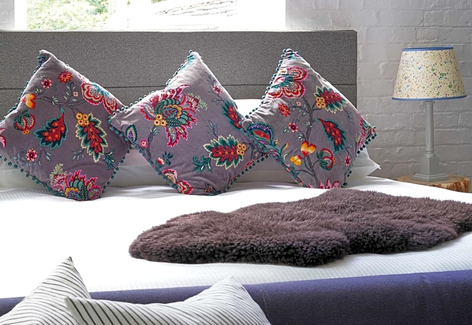 Bird & Carter Fonthill