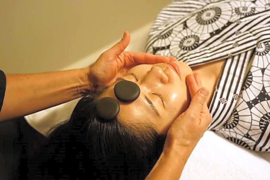 Shizuka Ryokan Japanese Country Spa & Wellness Retreat