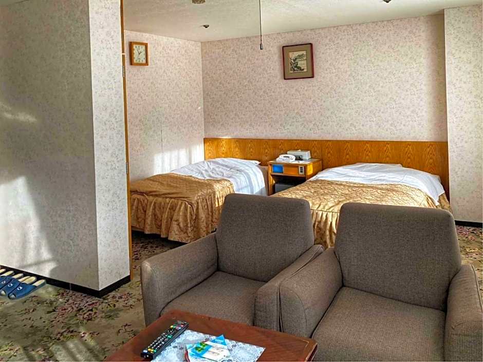 New Akan Hotel