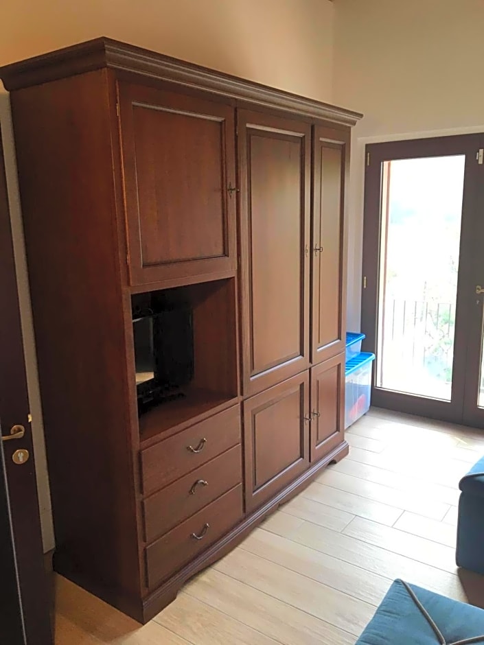 B & B Lmc LA MADONNINA CHALET