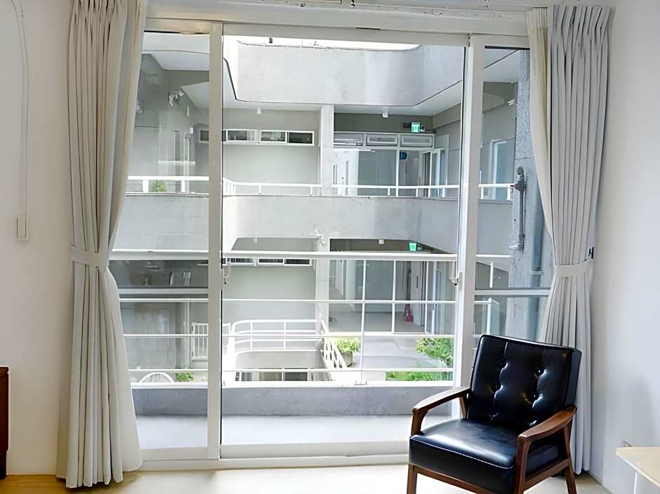 OwlStay Flip Flop Hostel Garden