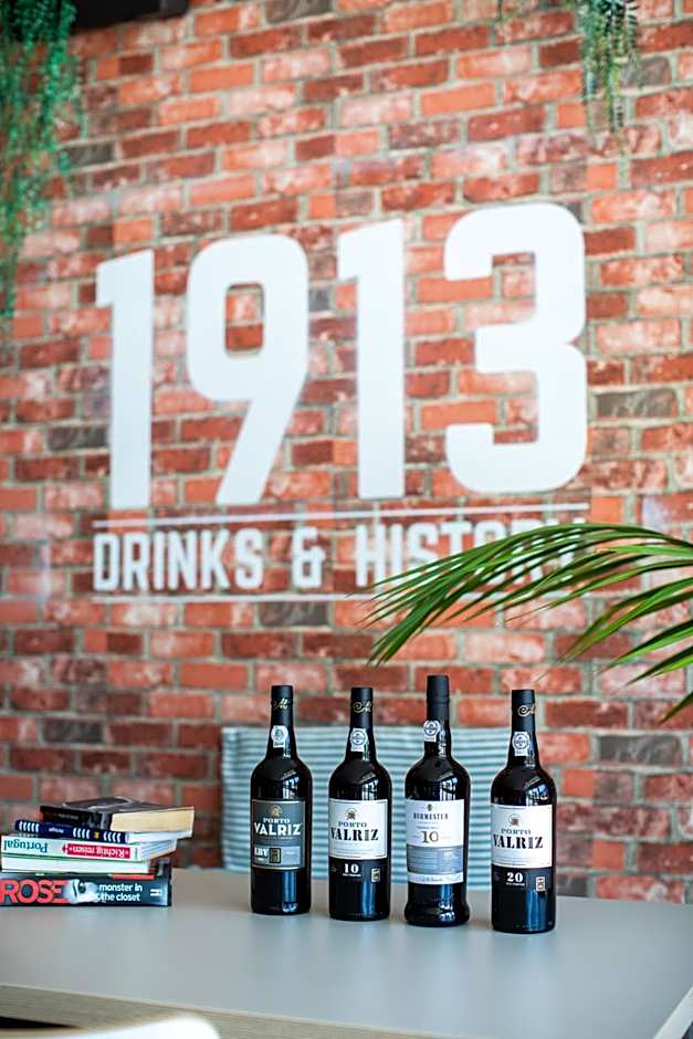 Legendary Porto Hotel