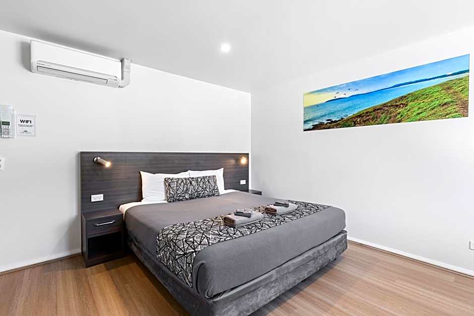 Surf Beach Motel Coffs