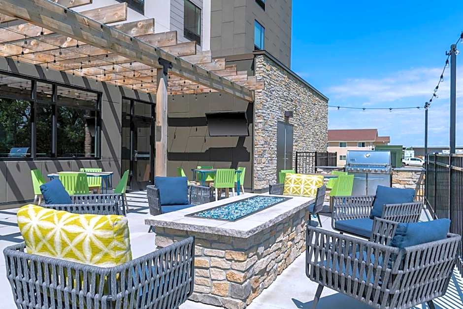 Fairfield by Marriott Inn & Suites Norfolk