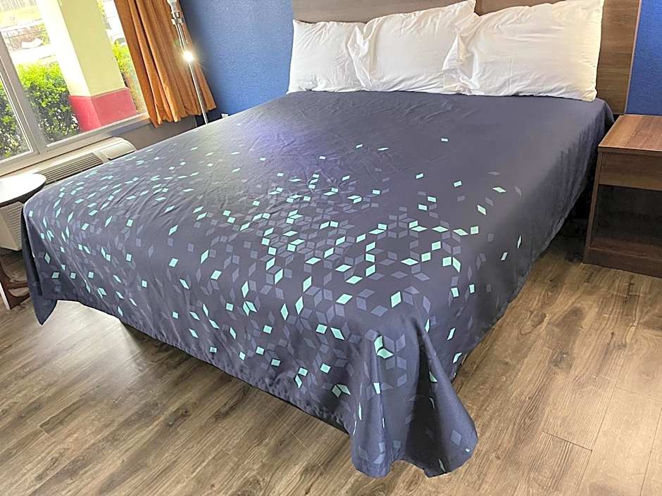 Scottish Inns - Commerce