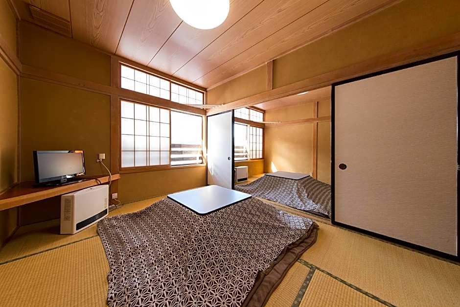 Uenohara Lodge Yamanoie