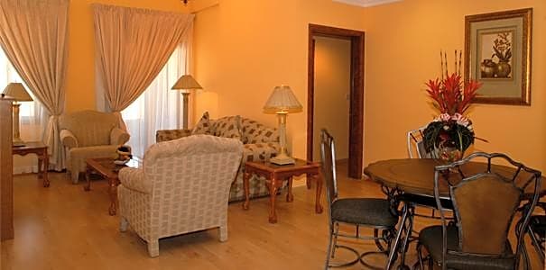 Le Royal Express Salmiya Hotel