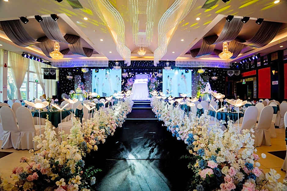 Century Riverside Hue Hotel