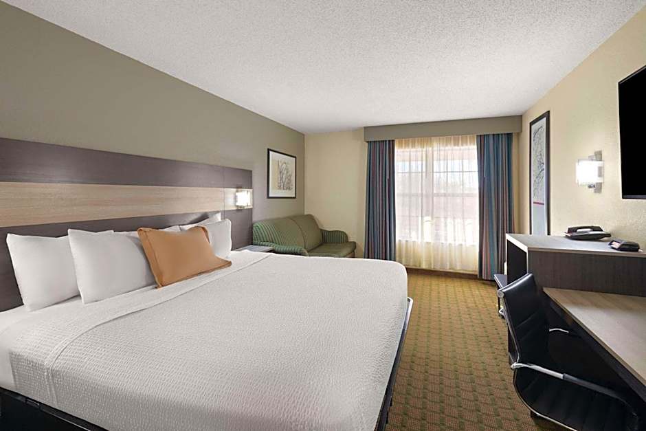 Travelodge by Wyndham Perry GA