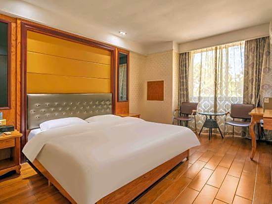 Haro Light Hotel (Guangzhou Xichang Metro Station Branch)