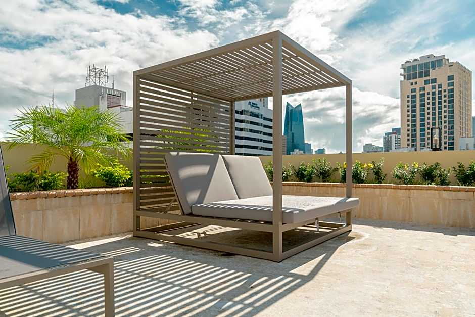 Waymore Hotel Spa & Casino