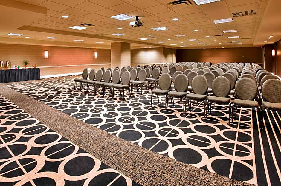 Crowne Plaza Hotel Kansas City Downtown By IHG