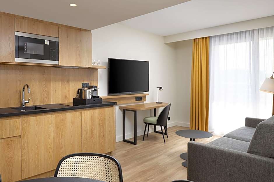 Residence Inn by Marriott Paris Didot Montparnasse