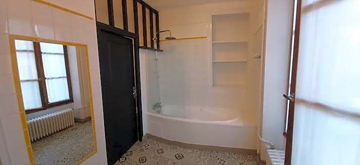 Logis- Hôtel & Restaurant Le Montligeon