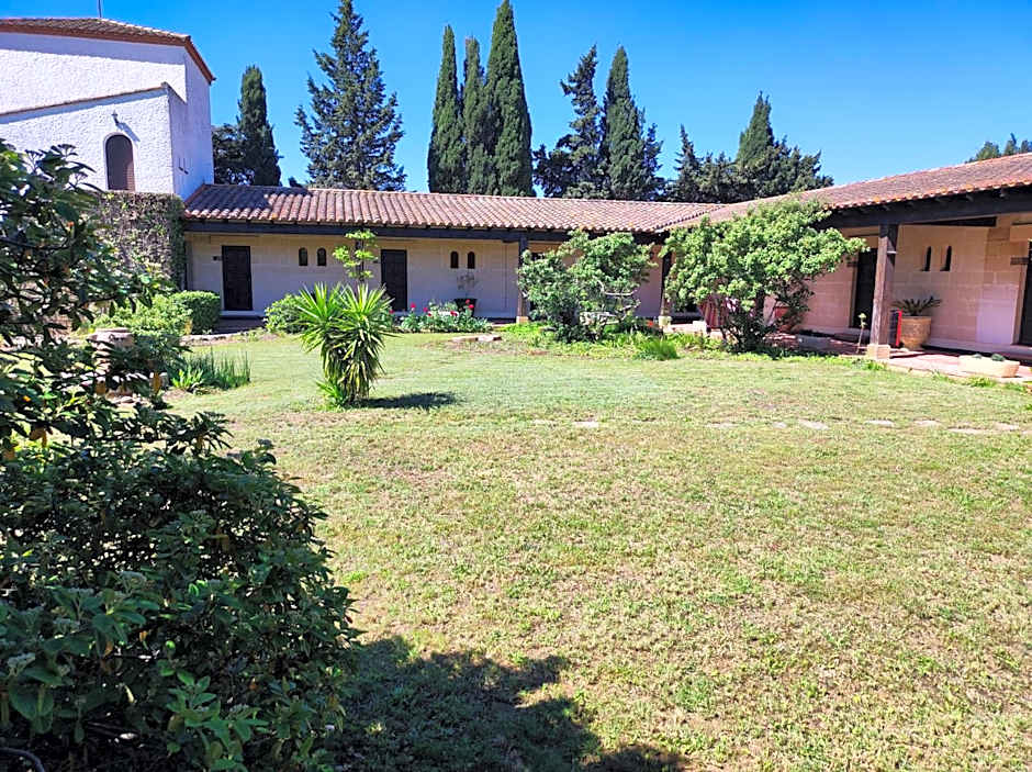 Hôtel et Appart'Hôtel Le Relais Du Val D'Orbieu