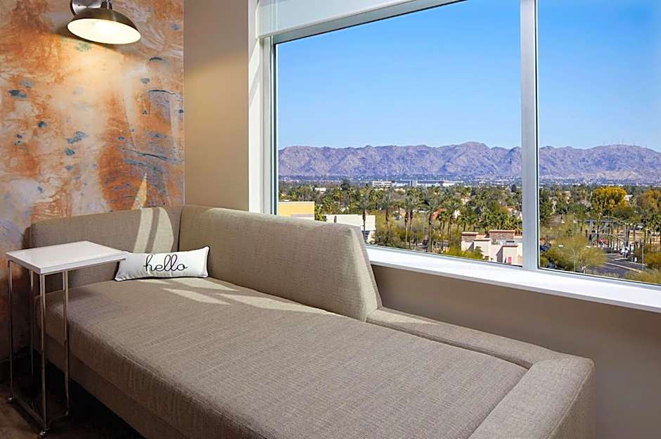 Cambria Hotel Phoenix Chandler - Fashion Center