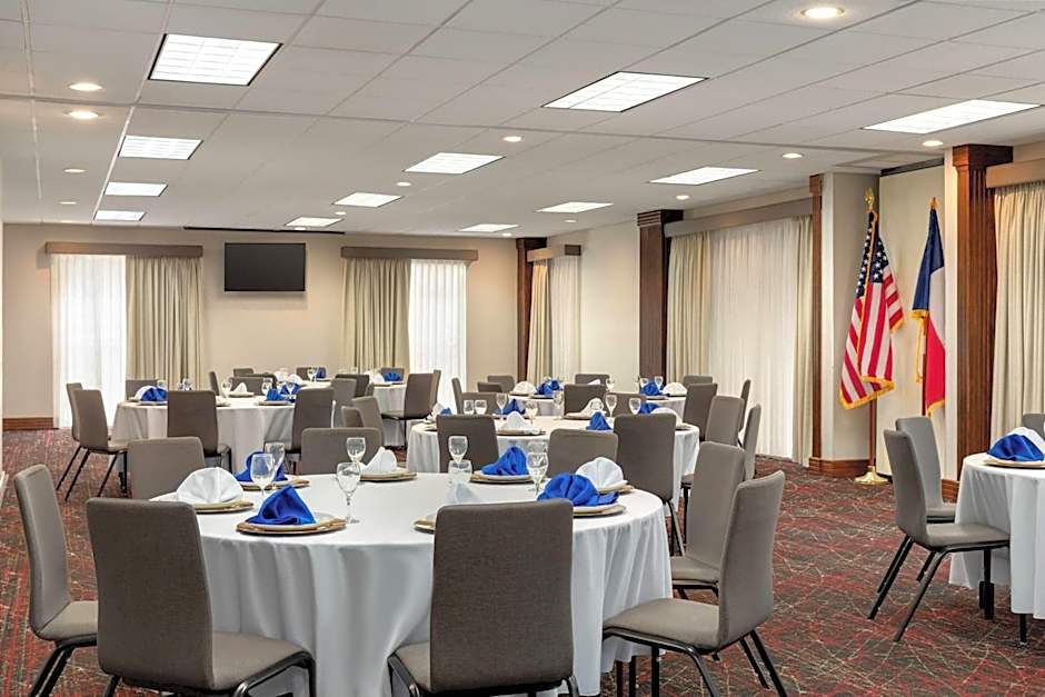 Ramada by Wyndham Del Rio