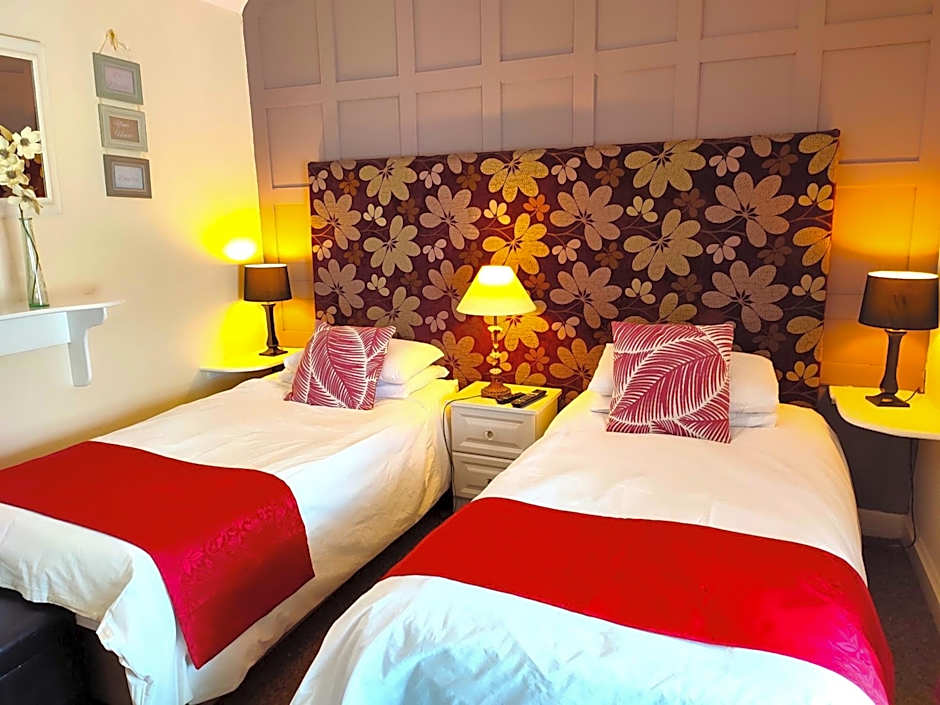 Robin Hill House B&B